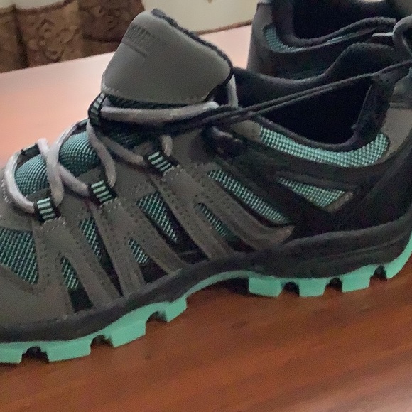 Khombu Sherpa women’s hiking shoes sz 5 1/2 NWOT - Picture 4 of 9